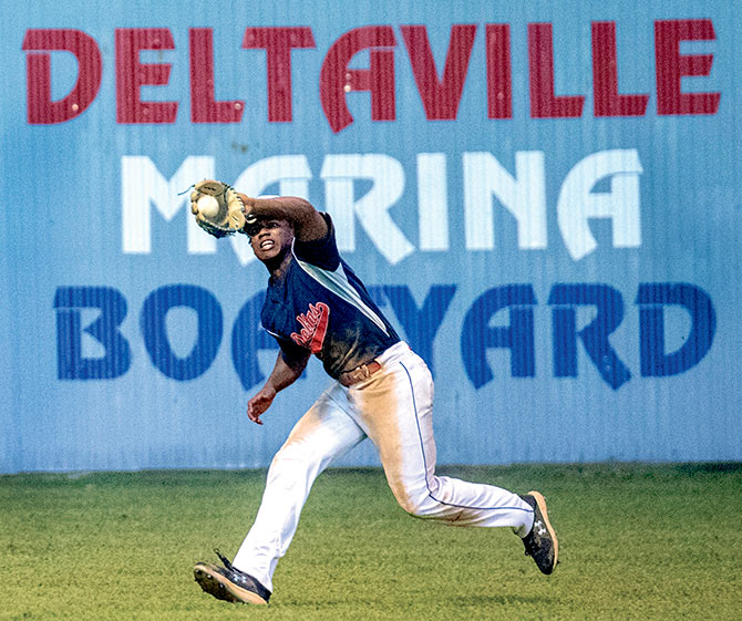 Deltas trounce defending champs