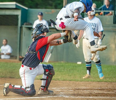 Deltaville Deltas catcher Colton Smith