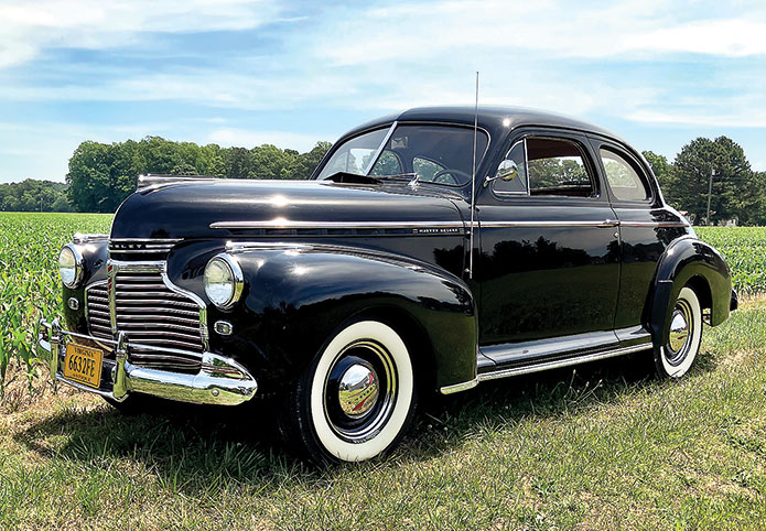 1941-Chevrolet-Master-De-Luxe-Business-Coupe